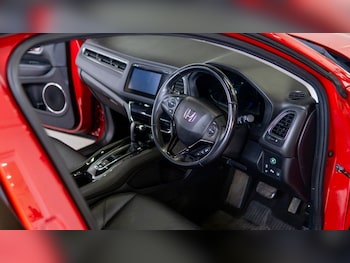 Used Honda HR-V 2018 for sale - 78425645: Photo