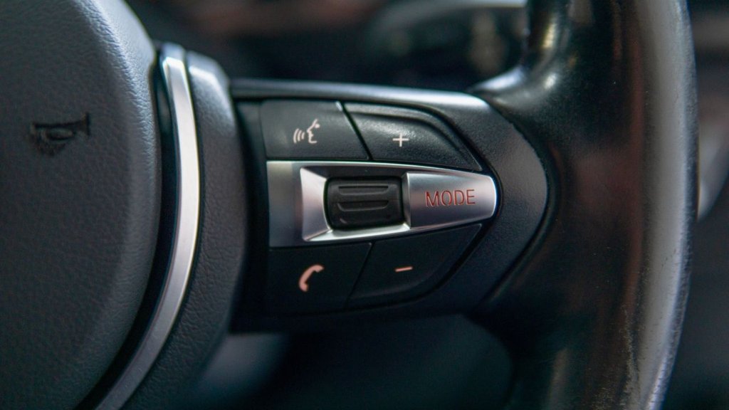 Used BMW 3 Series 2014 for sale - 77133649: Photo 25