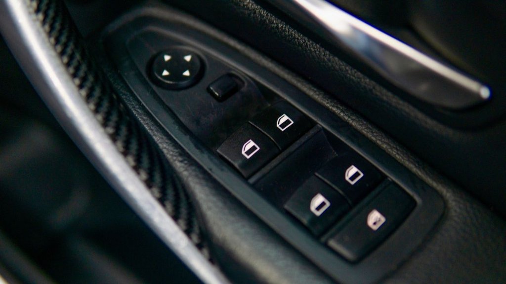 Used BMW 3 Series 2014 for sale - 77133649: Photo 29