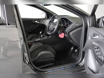 Used Ford Focus 2017 for sale - 79632654: Photo