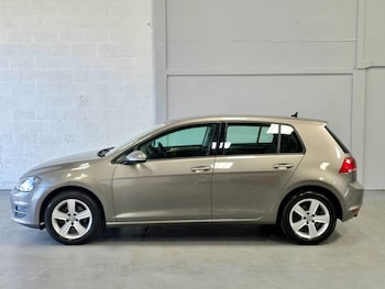 Used Volkswagen Golf 2016 for sale - 75597044: Photo