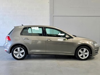 Used Volkswagen Golf 2016 for sale - 75597044: Photo