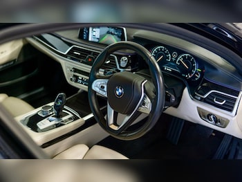 Used BMW 7 Series 2015 for sale - 79276003: Photo