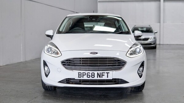 Used Ford Fiesta 2019 for sale - 76178420: Photo 3