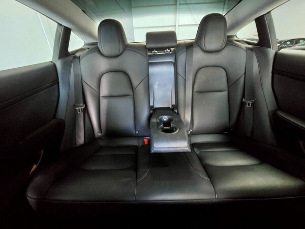 Used Tesla Model 3 2021 for sale - 75542679: Photo 12