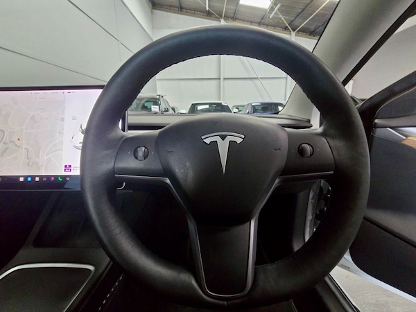 Used Tesla Model 3 2021 for sale - 75542679: Photo 15