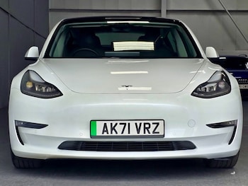 Used Tesla Model 3 2021 for sale - 75542679: Photo