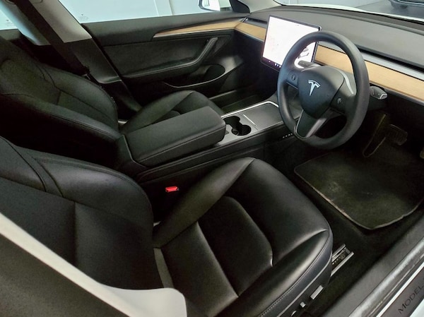 Used Tesla Model 3 2021 for sale - 75542679: Photo 8