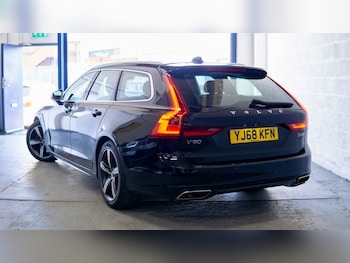 Used Volvo V90 2018 for sale - 78701972: Photo