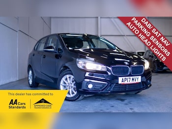 Used BMW 2 Series 2017 for sale - 77231998: Photo