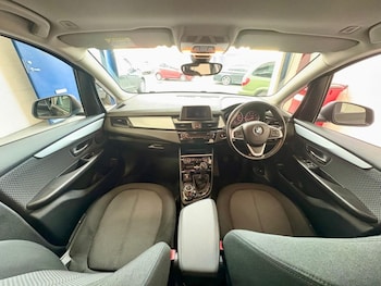 Used BMW 2 Series 2017 for sale - 77231998: Photo