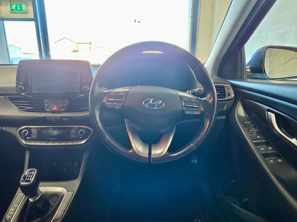 Used Hyundai i30 2017 for sale - 76185608: Photo 16
