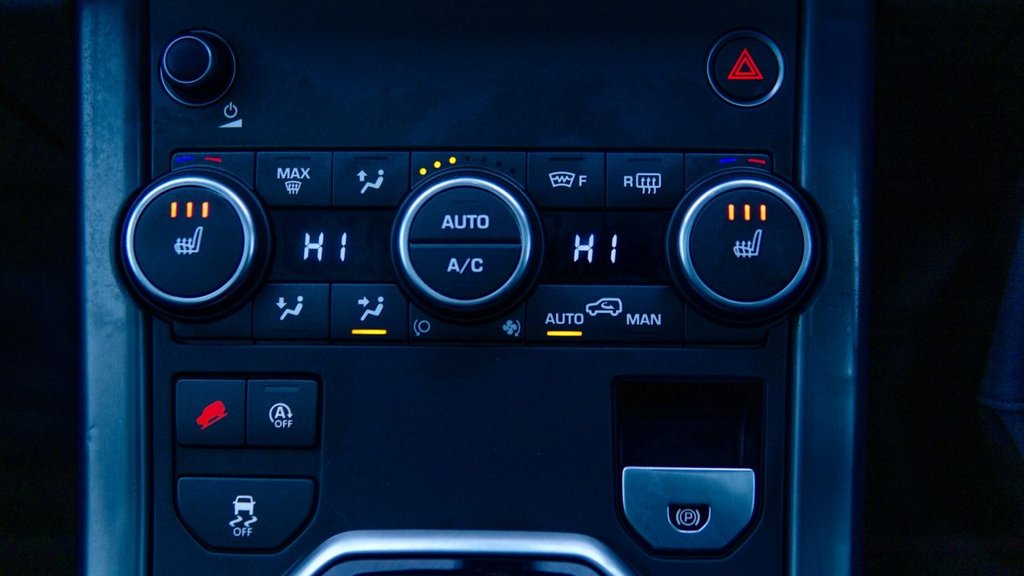 Used Land Rover Range Rover Evoque 2018 for sale - 77236376: Photo 32