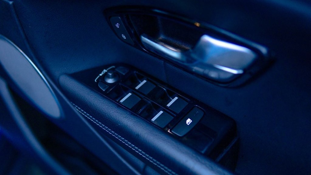 Used Land Rover Range Rover Evoque 2018 for sale - 77236376: Photo 38