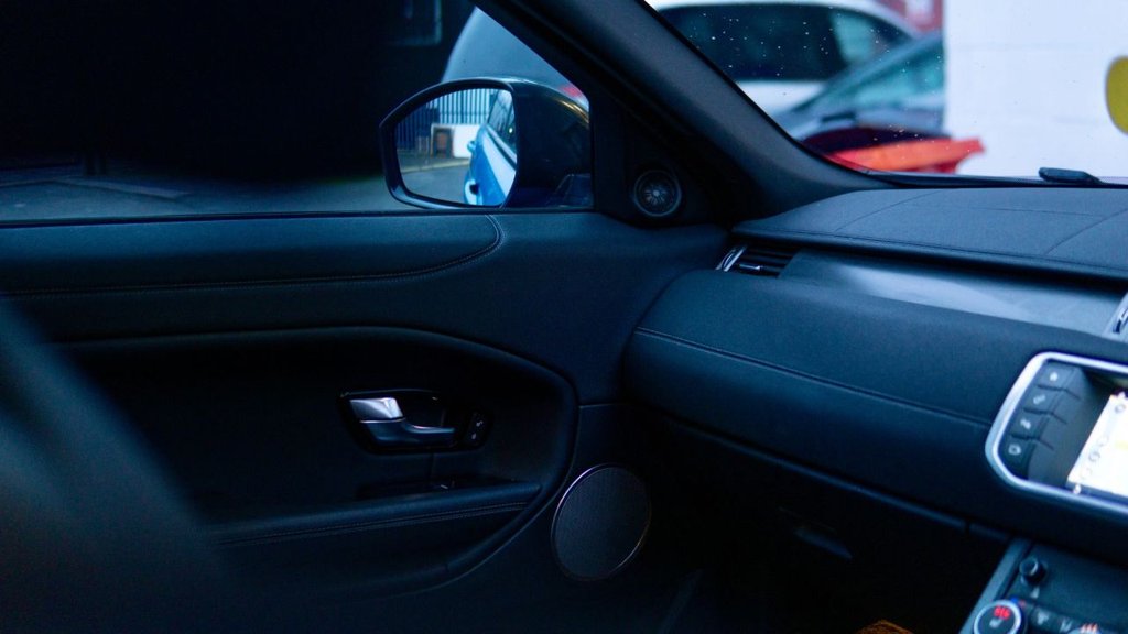 Used Land Rover Range Rover Evoque 2018 for sale - 77236376: Photo 47