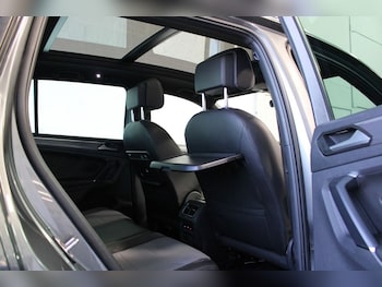 Used Volkswagen Tiguan 2017 for sale - 79506310: Photo