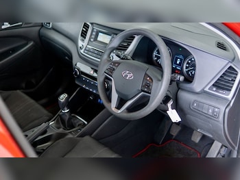 Used Hyundai TUCSON 2016 for sale - 79563054: Photo