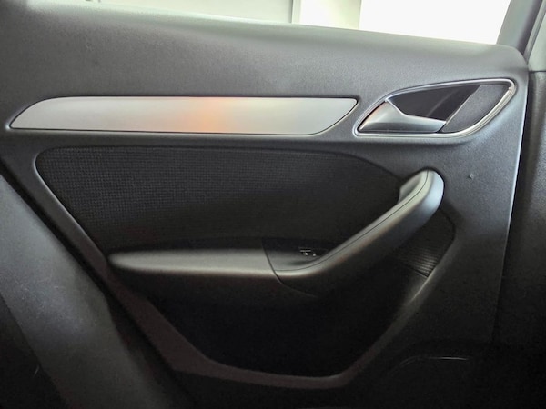 Used Audi Q3 2015 for sale - 76303485: Photo 31