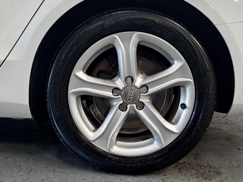 Used Audi A4 Avant 2013 for sale - 76376032: Photo 10
