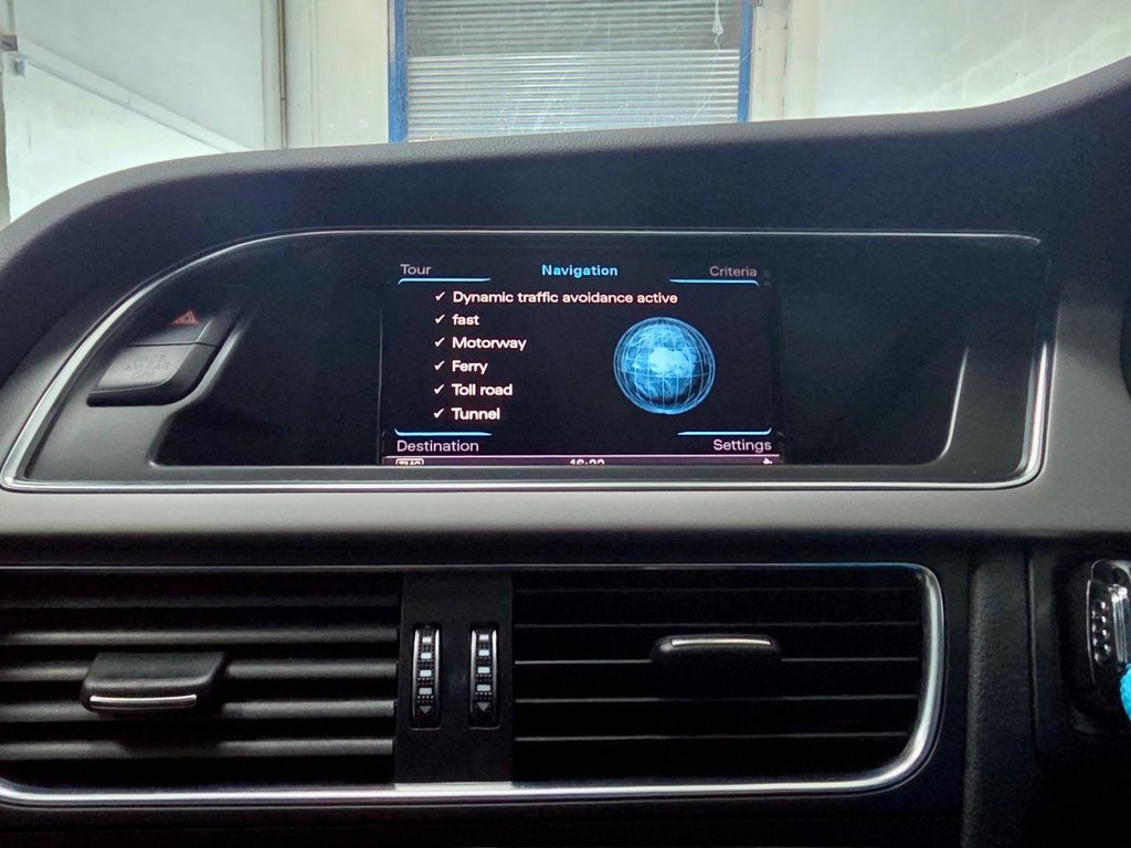Used Audi A4 Avant 2013 for sale - 76376032: Photo 22