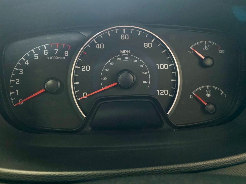 Used Hyundai i10 2017 for sale - 76210145: Photo 27