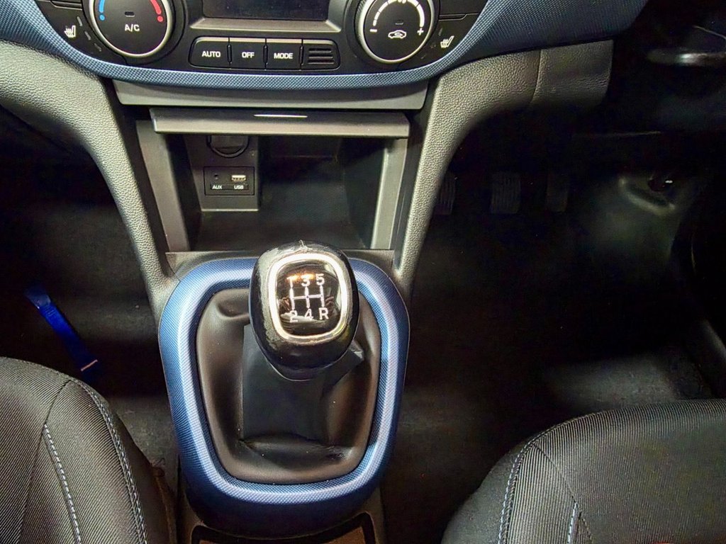 Used Hyundai i10 2017 for sale - 76210145: Photo 28