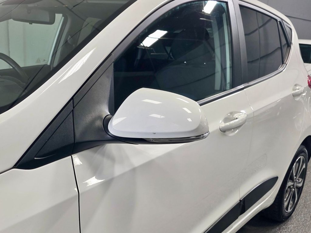 Used Hyundai i10 2017 for sale - 76210145: Photo 38