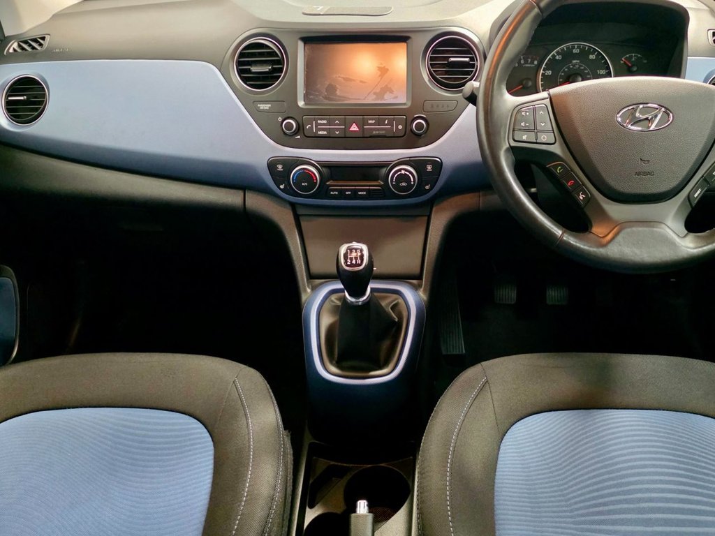 Used Hyundai i10 2017 for sale - 76210145: Photo 4