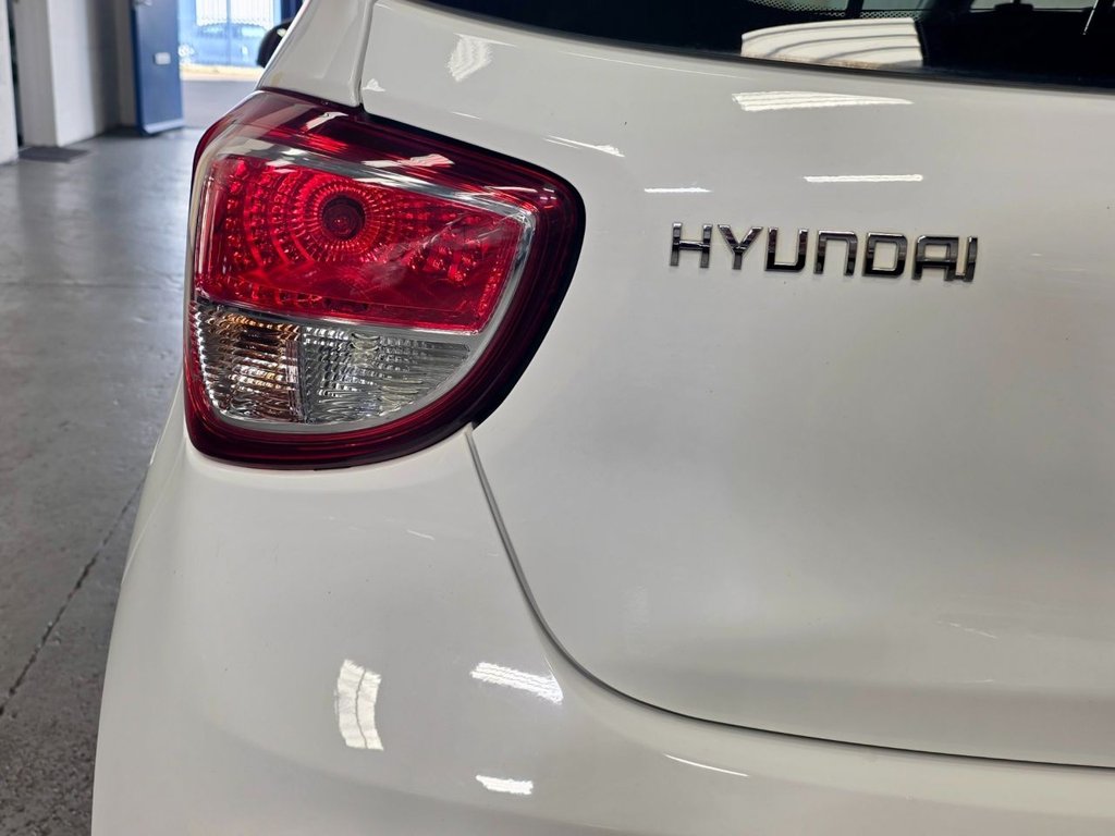 Used Hyundai i10 2017 for sale - 76210145: Photo 42