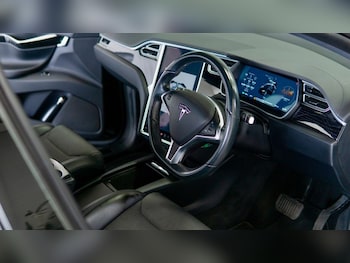 Used Tesla Model X 2018 for sale - 79608143: Photo