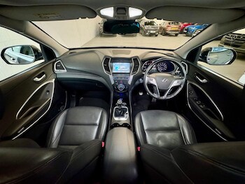 Used Hyundai Santa Fe 2016 for sale - 77771065: Photo