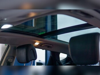 Used Hyundai Santa Fe 2016 for sale - 77771065: Photo