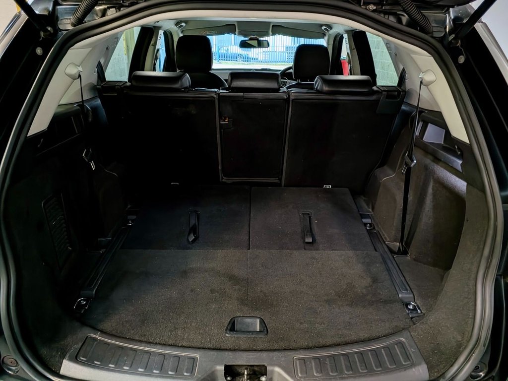 Used Land Rover Discovery Sport 2015 for sale - 77037780: Photo 18