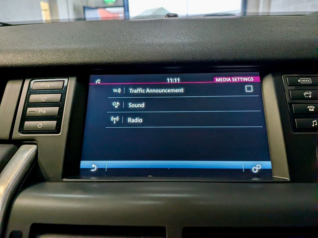 Used Land Rover Discovery Sport 2015 for sale - 77037780: Photo 23