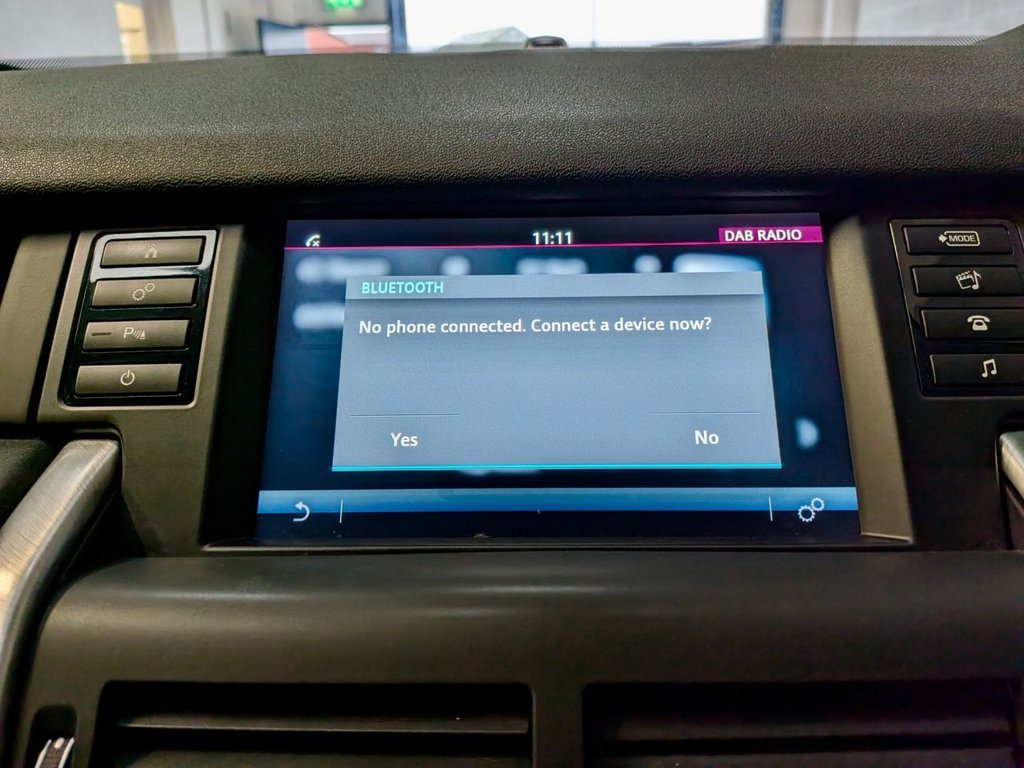 Used Land Rover Discovery Sport 2015 for sale - 77037780: Photo 24