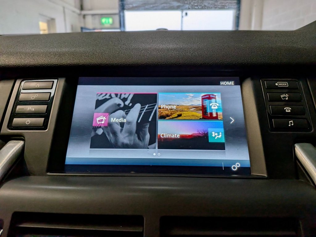 Used Land Rover Discovery Sport 2015 for sale - 77037780: Photo 27