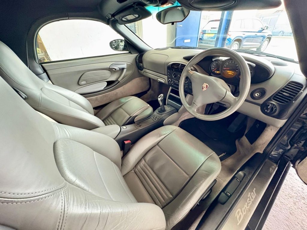 Used Porsche Boxster 2004 for sale - 78097002: Photo 15