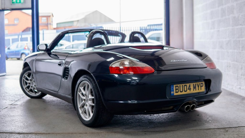 Used Porsche Boxster 2004 for sale - 78097002: Photo 2