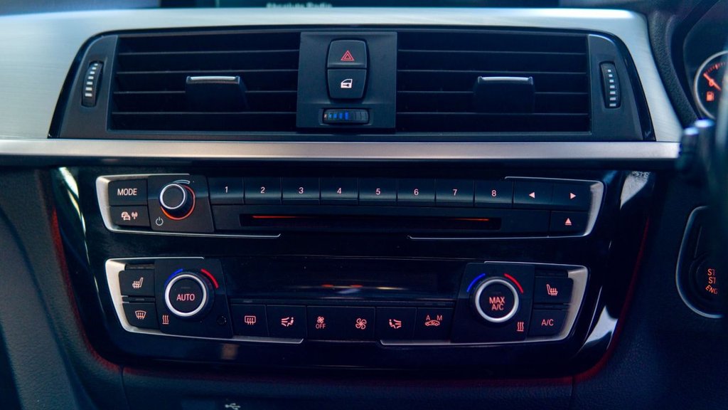 Used BMW 3 Series 2016 for sale - 77600252: Photo 39