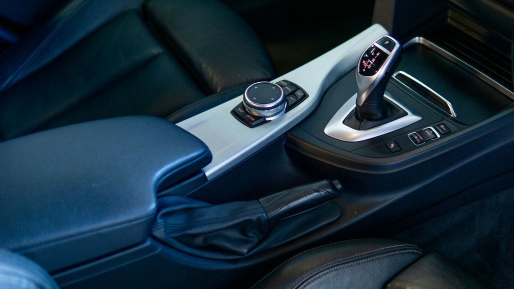 Used BMW 3 Series 2016 for sale - 77600252: Photo 41