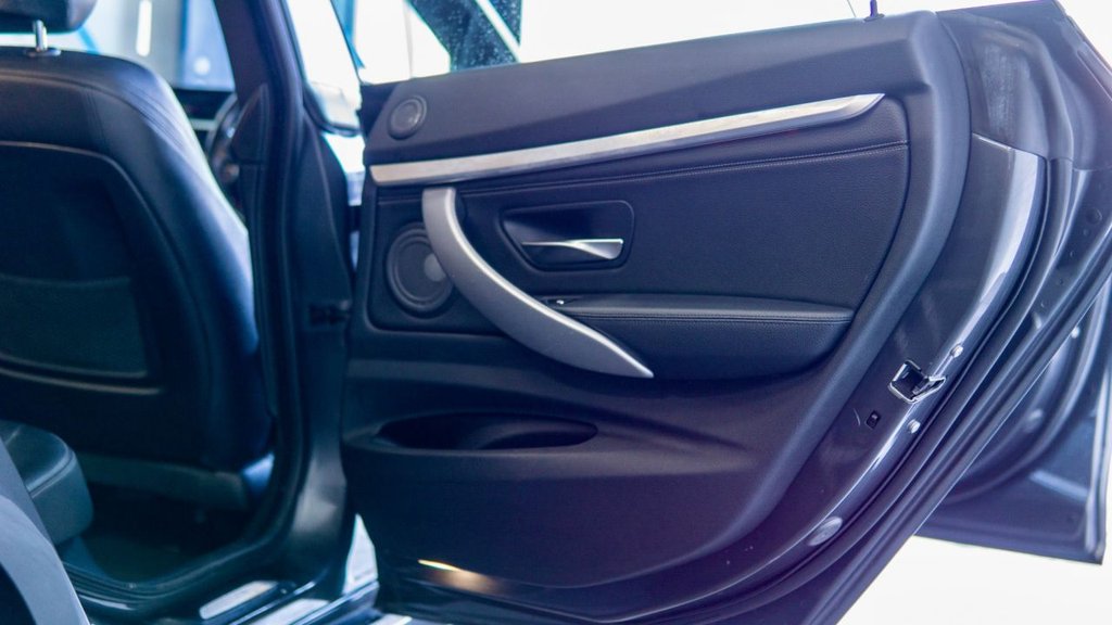 Used BMW 3 Series 2016 for sale - 77600252: Photo 42