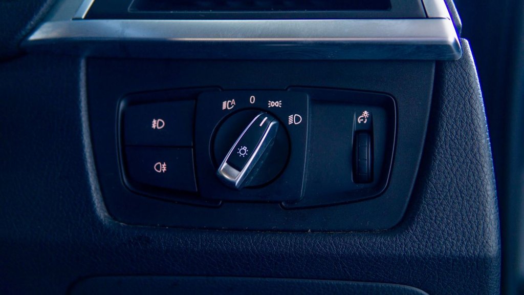 Used BMW 3 Series 2016 for sale - 77600252: Photo 47