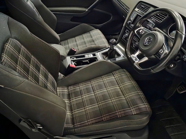 Used Volkswagen Golf 2015 for sale - 76178345: Photo 13