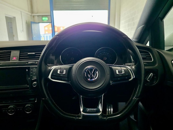 Used Volkswagen Golf 2015 for sale - 76178345: Photo 15