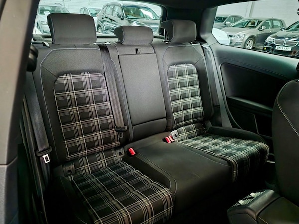 Used Volkswagen Golf 2015 for sale - 76178345: Photo 17
