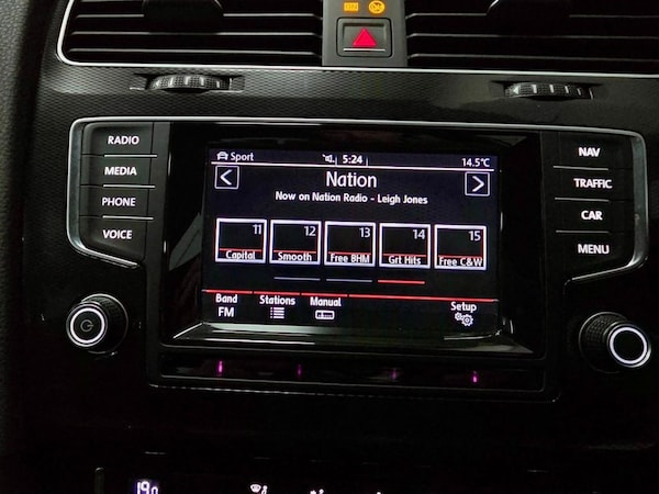 Used Volkswagen Golf 2015 for sale - 76178345: Photo 23