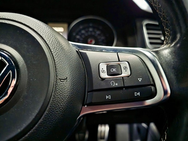 Used Volkswagen Golf 2015 for sale - 76178345: Photo 24