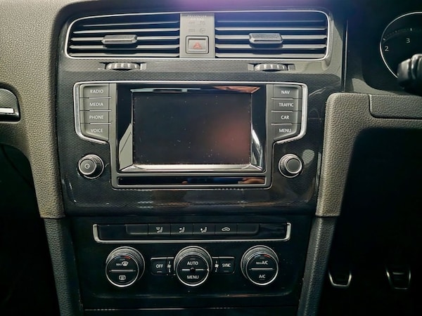 Used Volkswagen Golf 2015 for sale - 76178345: Photo 31