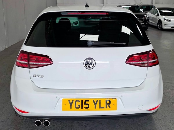 Used Volkswagen Golf 2015 for sale - 76178345: Photo 4