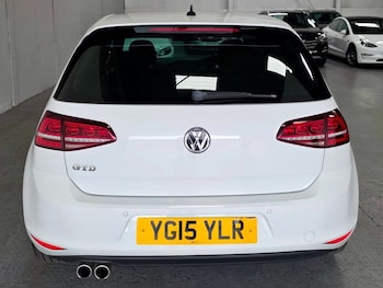 Used Volkswagen Golf 2015 for sale - 76178345: Photo 4